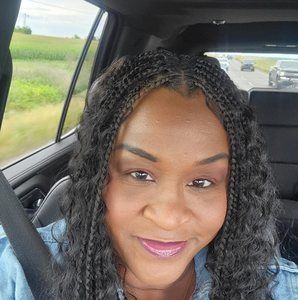 Meet your Posher, Kim